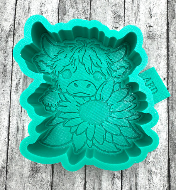 Highland Cow Sunflower Freshie Silicone Mold