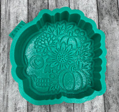 Skull Fall Scene Freshie Silicone Mold