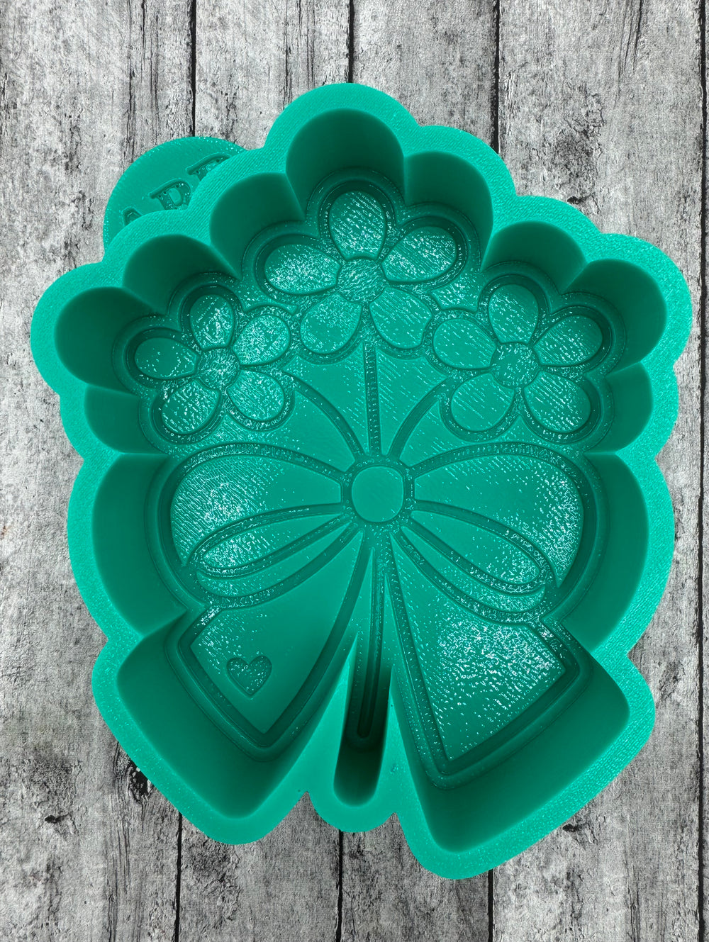 Bouquet of Three Flowers Freshie Silicone Mold