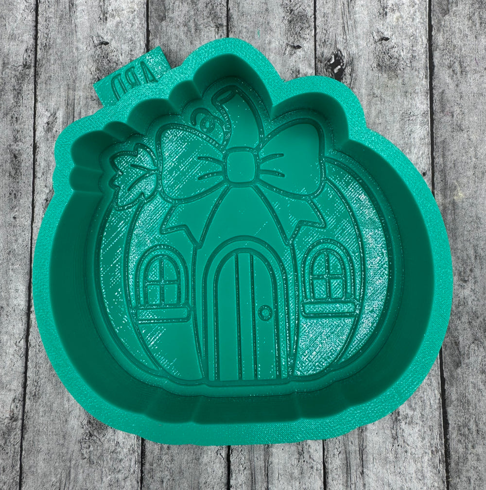 Pumpkin House Freshie Silicone Mold