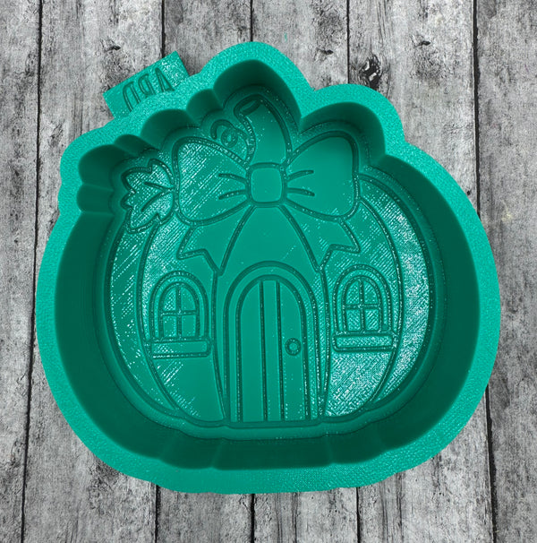 Pumpkin House Freshie Silicone Mold