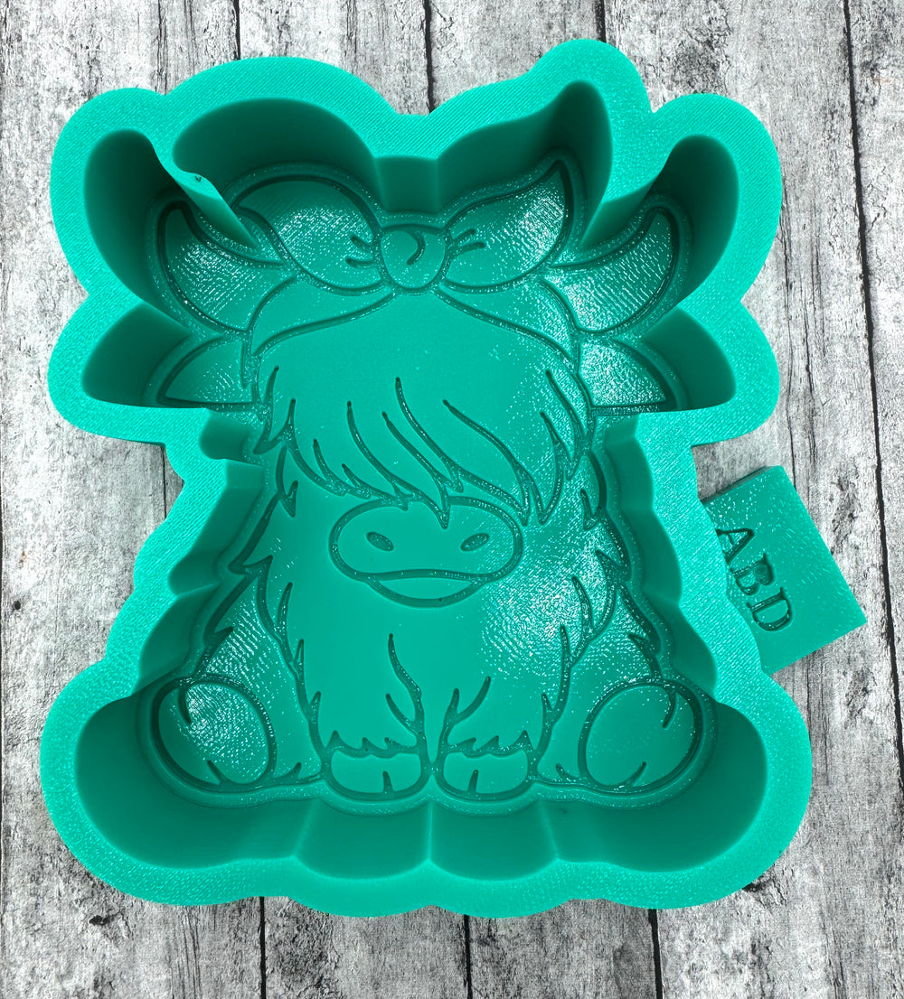 Highland Cow with Bandana Forward Sitting Freshie Silicone Mold