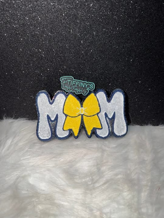 Mom with Bow Center Silicone Mold