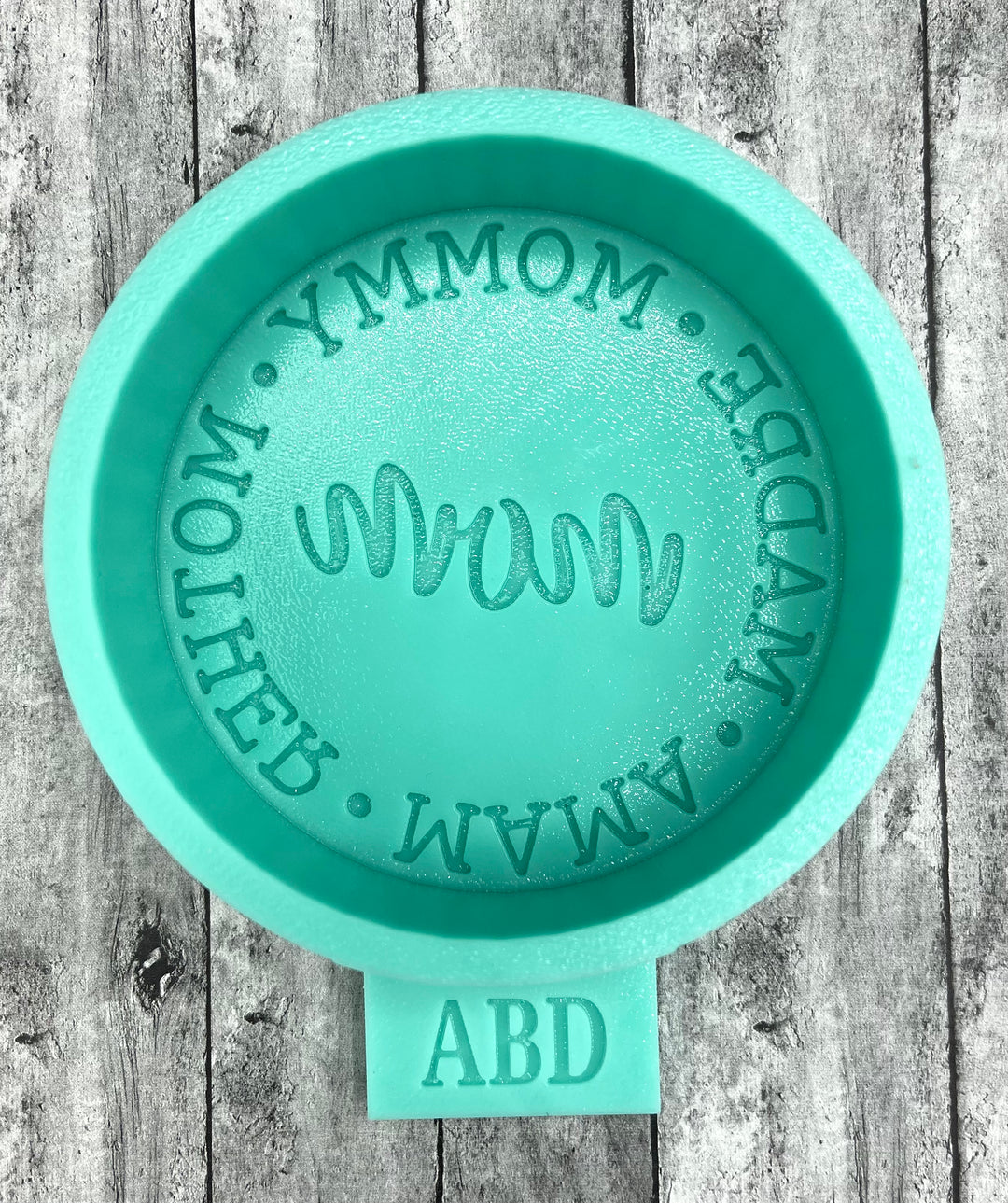 Mom Names Circle Round 3.5 in Freshie Silicone Mold