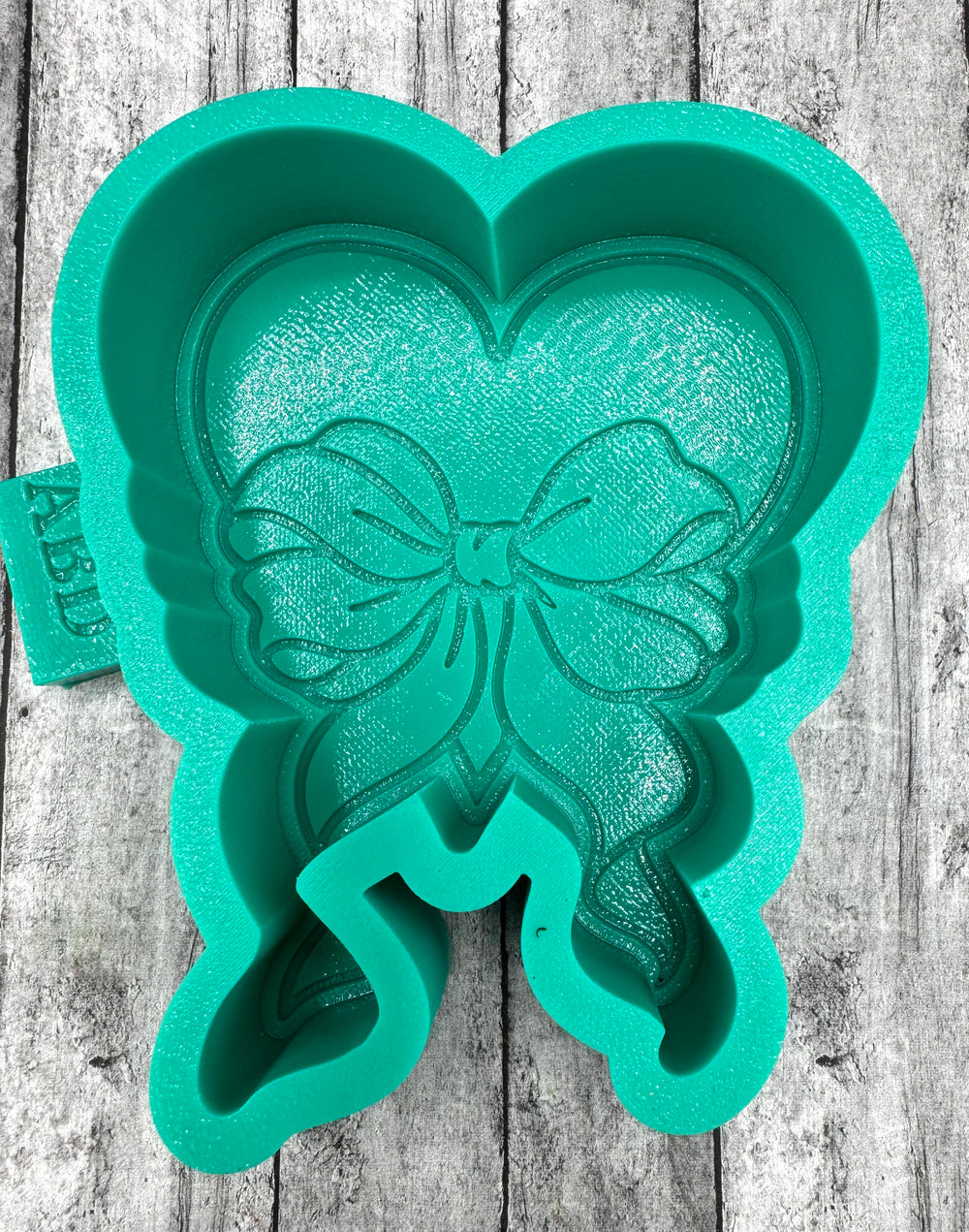 Heart with Bow Valentine Freshie Silicone Mold