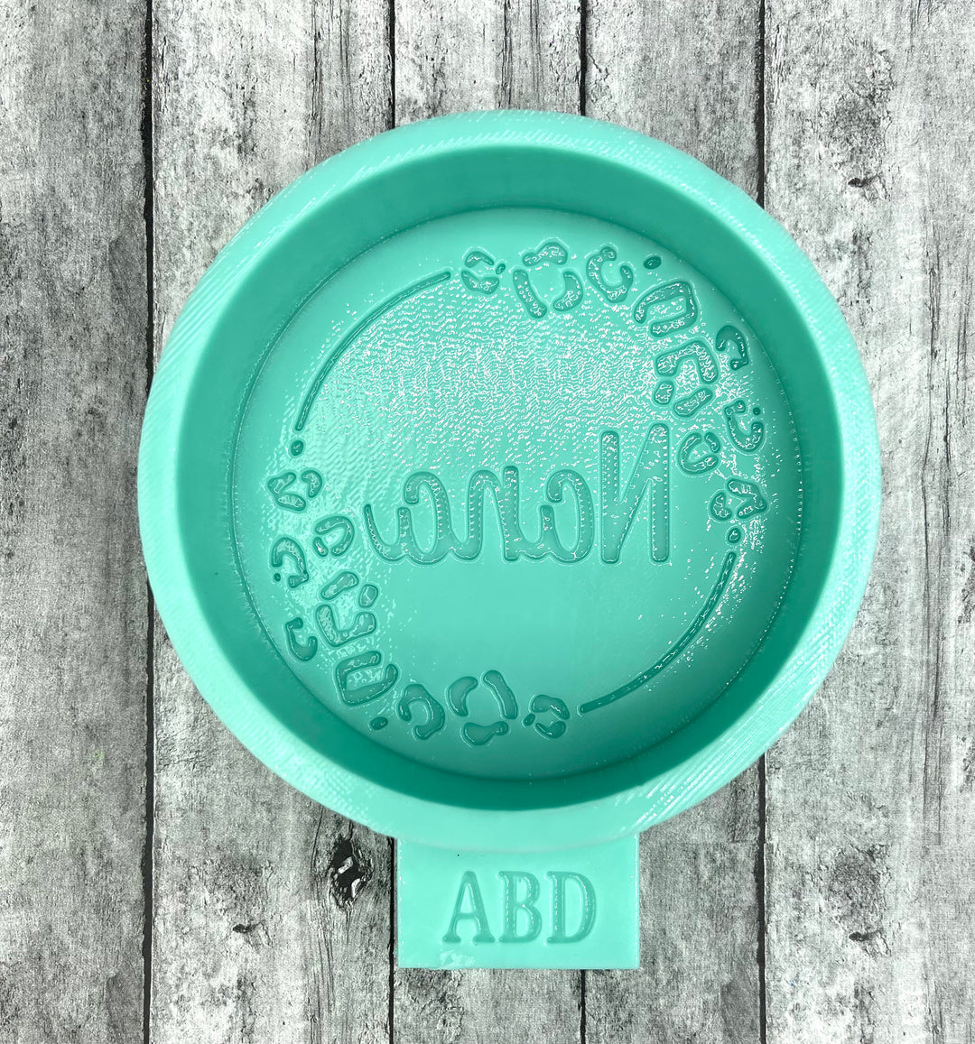 Nana Round with Leopard Frame Freshie Silicone Mold