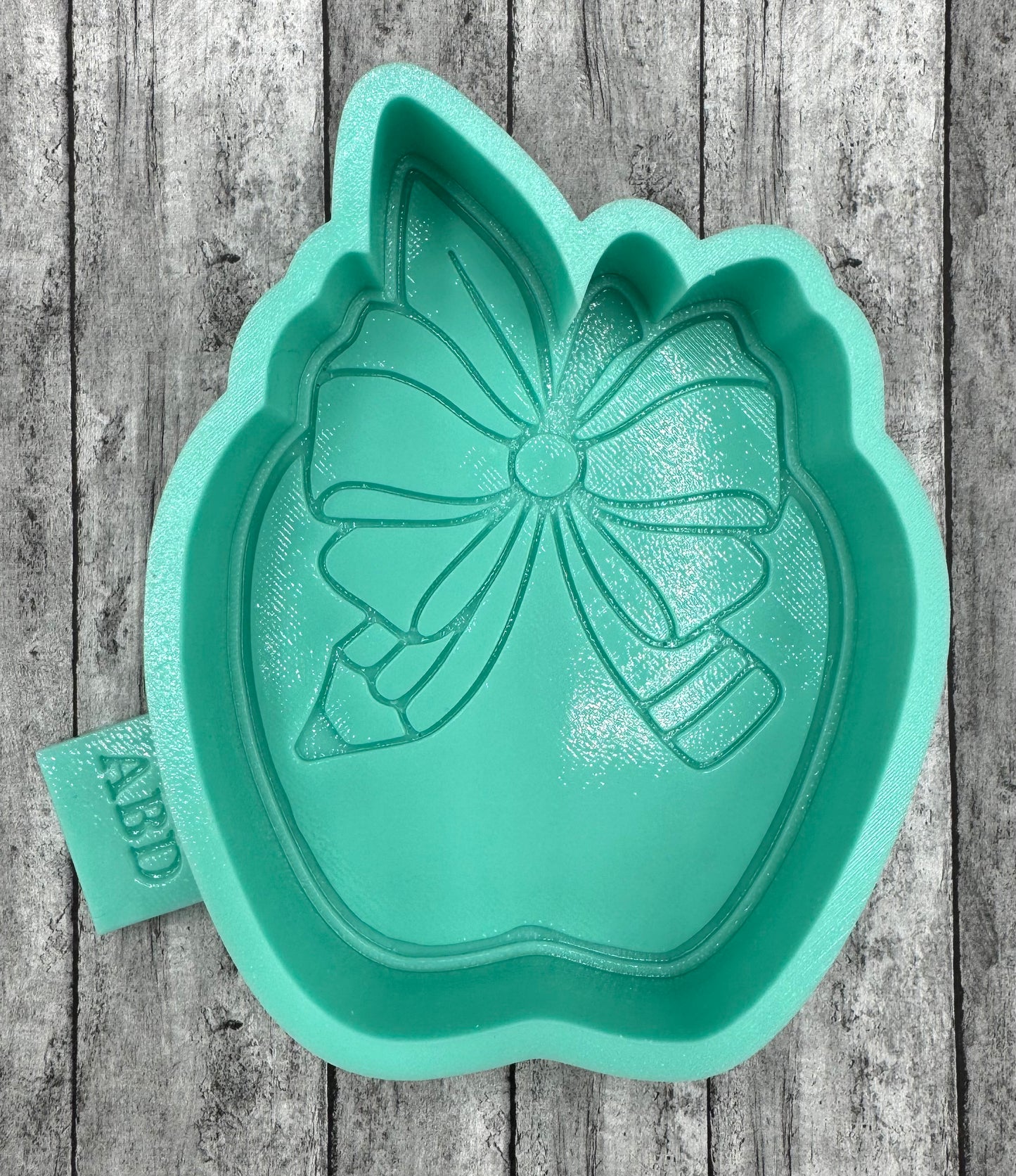 Apple with Pencil Bow Freshie Silicone Mold