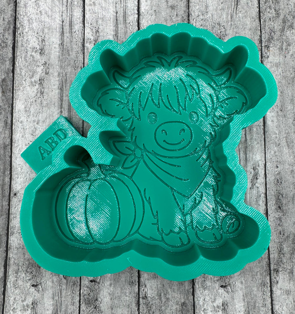 Highland Cow in Bandana with Pumpkin Freshie Silicone Mold