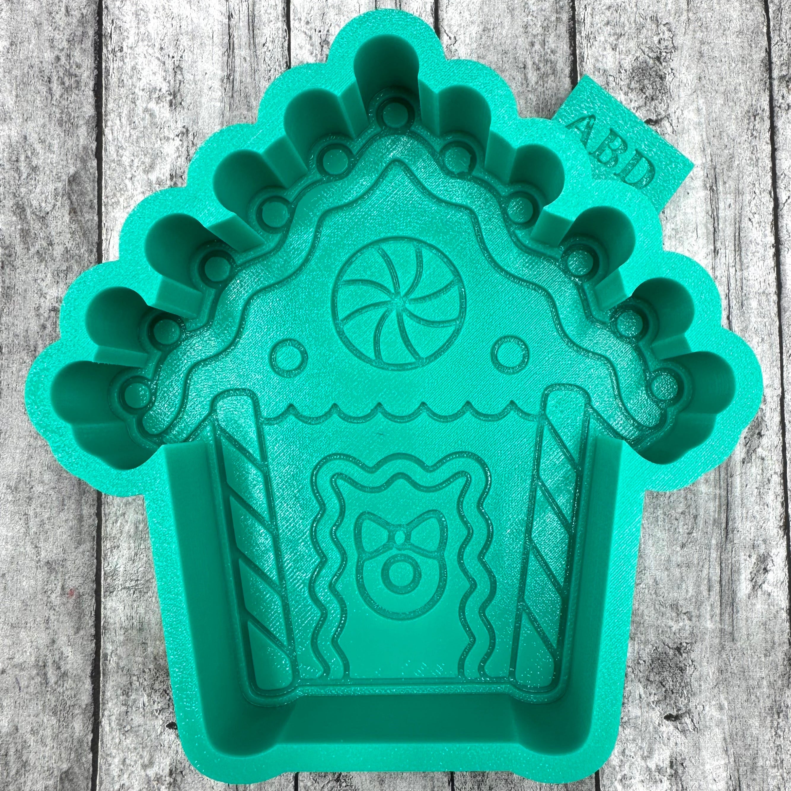 Gingerbread House with Wreath on Door Freshie Silicone Mold