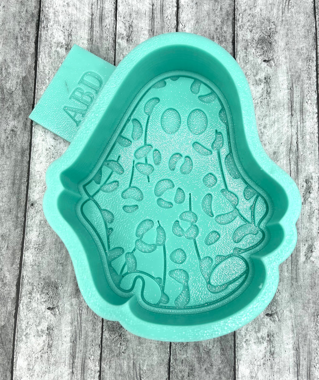 Leopard Ghost Freshie Silicone Mold