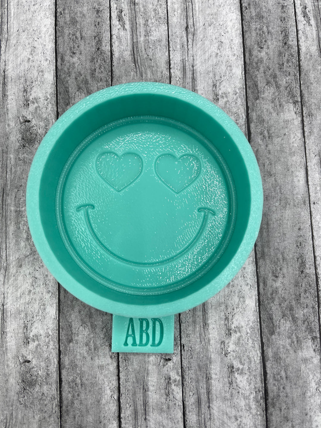 Heart Eyes Smiley Face Freshie Silicone Mold