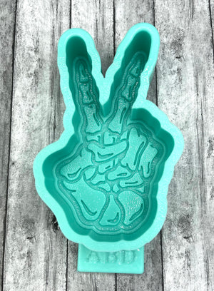 Skeleton peace sigh mold