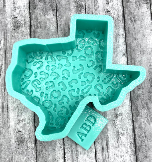 Full Leopard Texas Freshie Mold